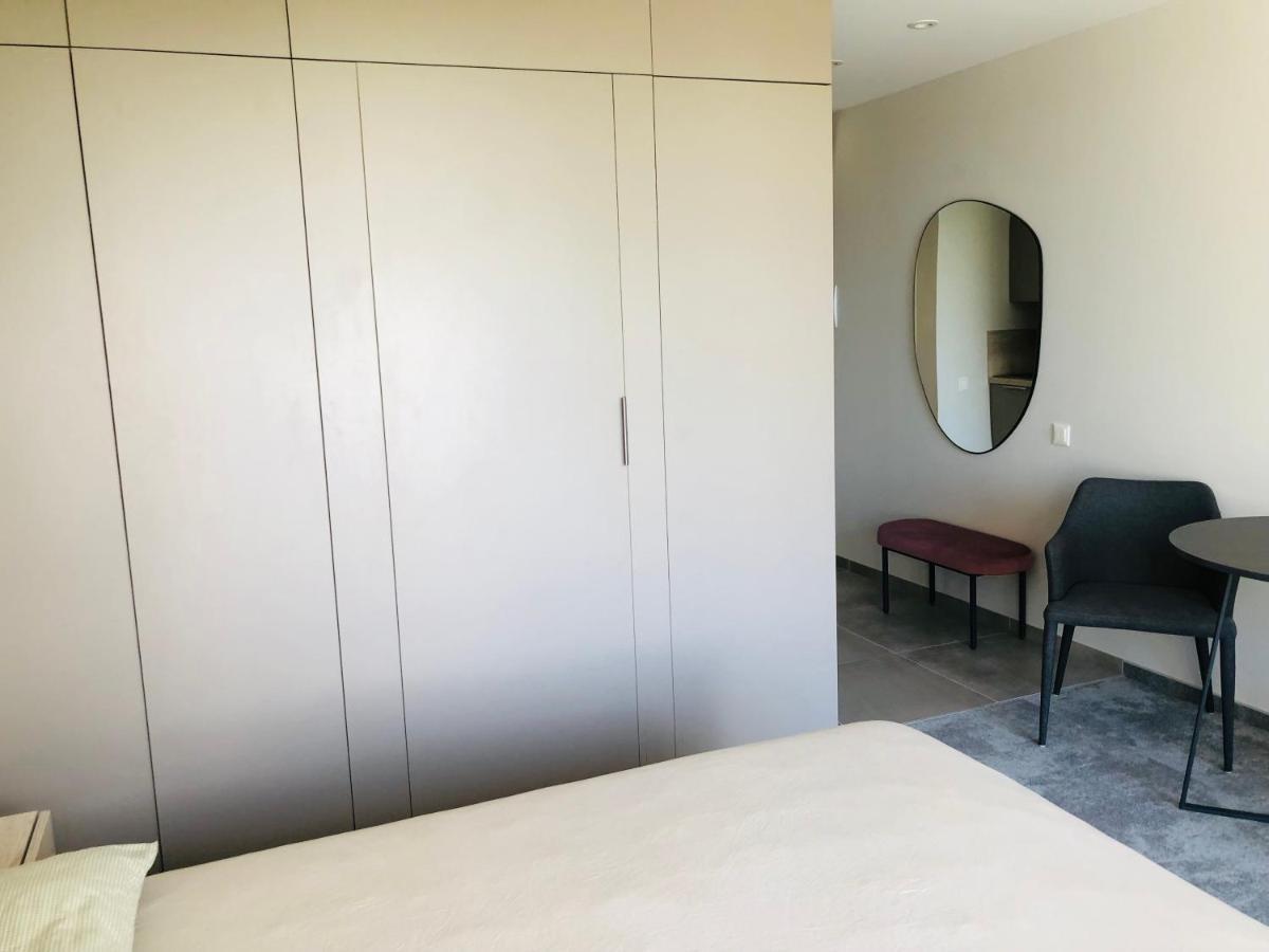 Studio Modern Швентой Экстерьер фото