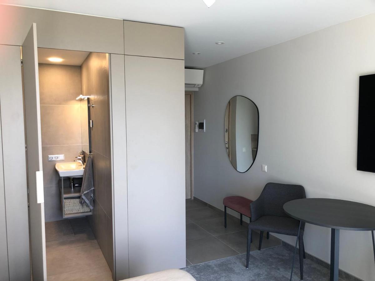 Studio Modern Швентой Экстерьер фото